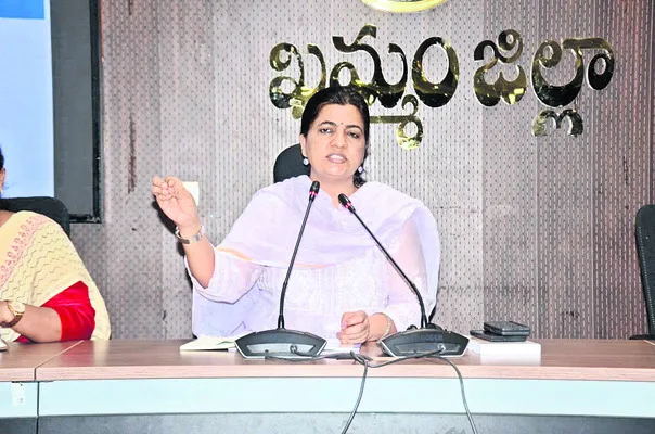 పిల్లల భవిష్యత్‌ మార్చేది ఉపాధ్యాయులే..