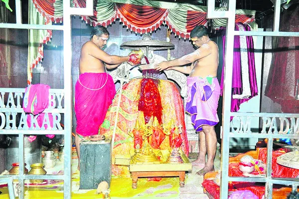 స్వర్