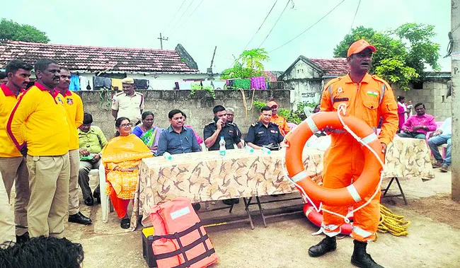జాగ్రత్తలే రక్ష

