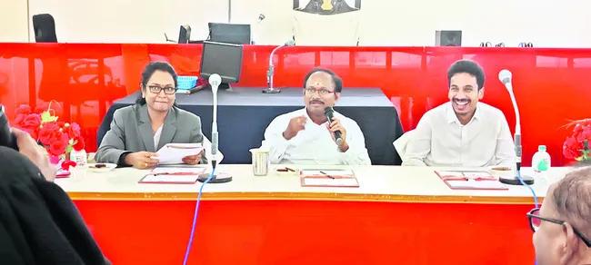 లోక్‌ అదాలత్‌ను సద్వినియోగం చేసుకోండి 