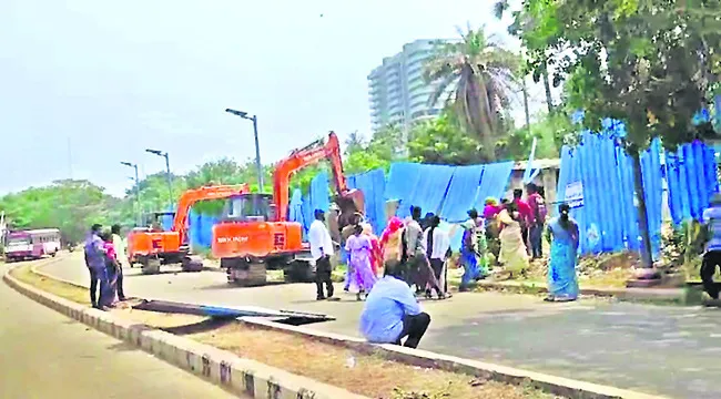 ● కీలక కేసుల్లో ప్రధాన నిందితుల అరెస్టులో జాప్యం ● క్రి