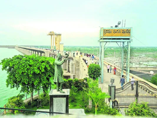నీటి మట్టానికి, నిల్వకు ఎంతో తేడా! 