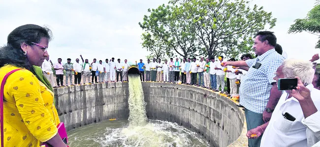 రికార్డు సమయంలో ‘ఎత్తిపోతలు’