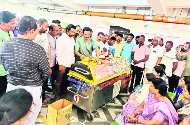 ఆంజనేయులు మృతి పార్టీకి తీరని లోటు