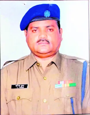 అనారోగ్యంతో ఇద్దరు మాజీ సైనికుల మృతి