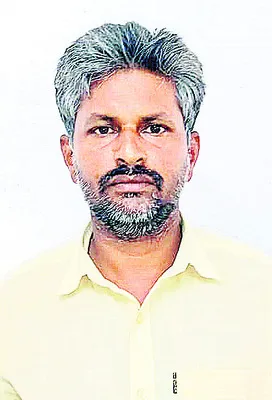 తల్లిపేరు మార్చేస్తే ఎలా?