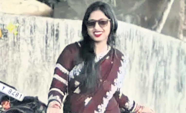 married woman ends life in odisha
