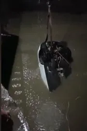Google Maps error leads Audi into ditch in Navi Mumbai4