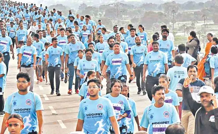 Siddipet Half Marathon-3 2025 Started