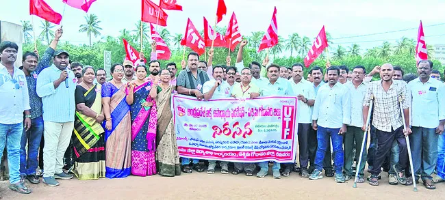 గురువులపై ‘బోధనేతర’ భారం 