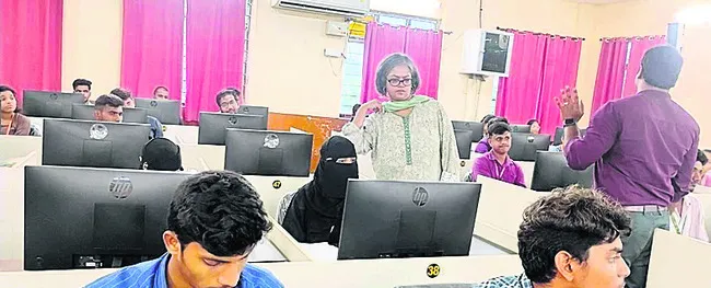 శిక్షణ పూర్తయ్యాక ఉద్యోగావకాశాలు 
