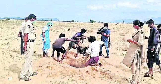 బాలుడి మృతదేహానికి పోస్టుమార్టం 