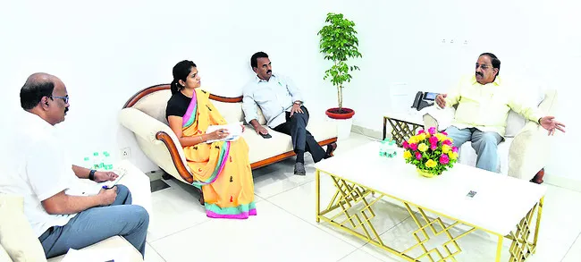 పర్యాటక అభివృద్ధికి ప్రాధాన్యత
