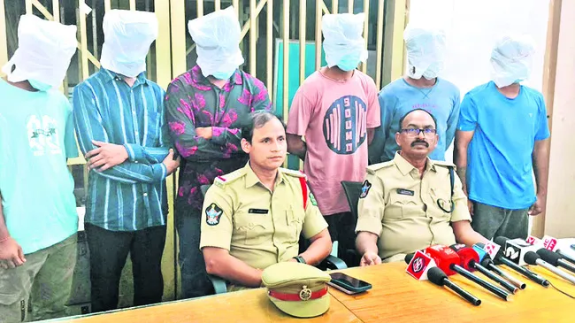 రౌడీ షీటర్పై దాడి చేసిన నిందితులకు రిమాండ్
