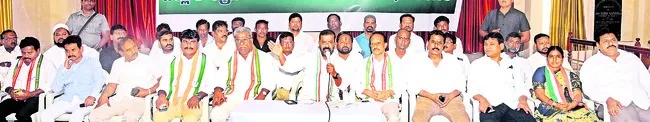 ఎంత మందినైనా తెచ్చుకో.. నేనొక్కడినే వస్తా