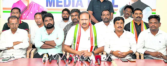 ముస్లింల పేరుతో రిజర్వేషన్లను అడ్డుకునే కుట్ర