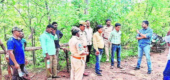 మహితాపురం జలపాతం సందర్శన