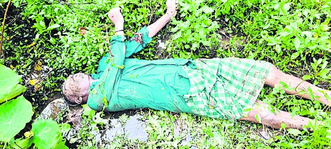 మృతదేహం కలకలం! 