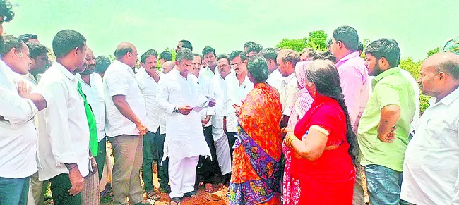 పేదల పక్షాన నిరంతరం పోరాటం