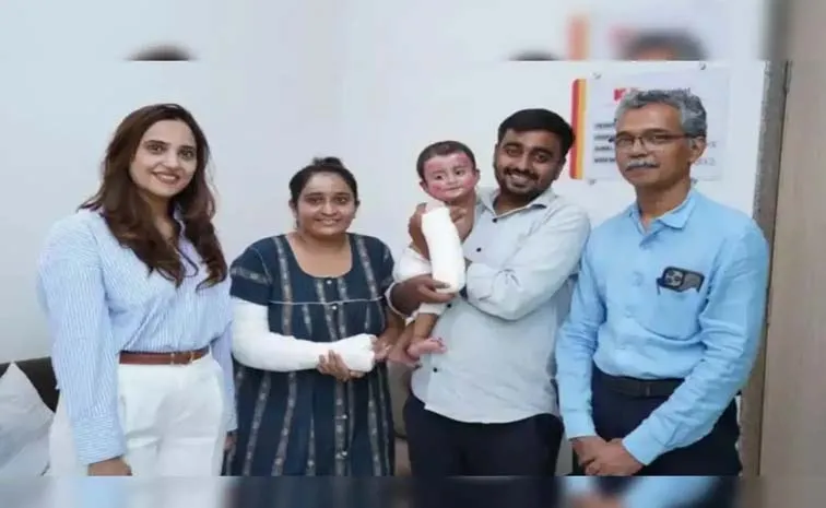 Mother rescued infant in Air India Incidentn donates skin for Son recovery6