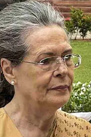 Sonia Gandhi Attacks pm Modi over Shameful Silence on Gaza5