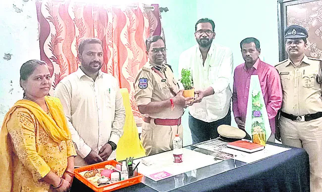 జిల్లాకు 20,408 మెట్రిక్ టన్నుల యూరియా