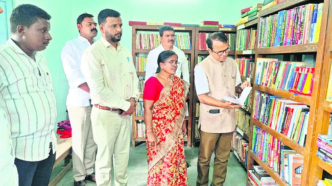 జాబ్ క్యాలెండర్ ద్వారా లైబ్రేరియన్ పోస్టుల భర్తీ