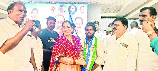 టీడీపీ నుంచి వైఎస్సార్సీపీలో చేరిక
