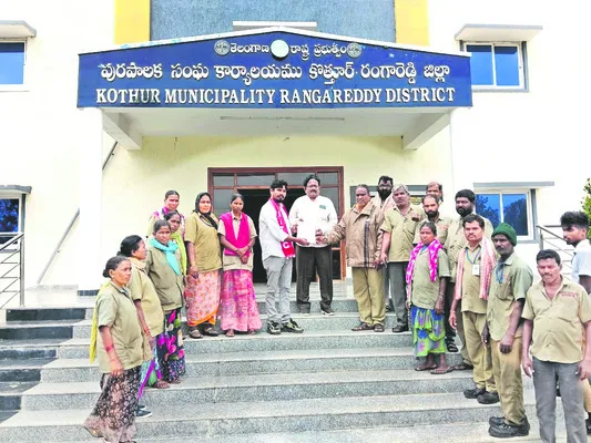 కనీస వేతనం రూ.25 వేలు ఇవ్వాలి 
