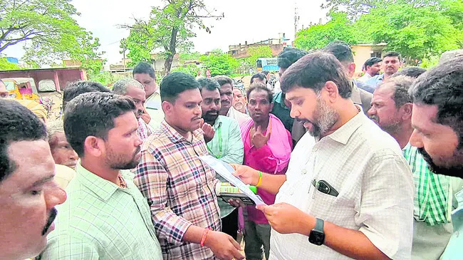 రైతులకు ఇబ్బందులు రానీయొద్దు