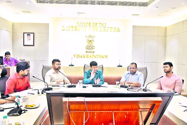 అంతర్జాతీయ స్థాయిలో టూరిజం ప్రాజెక్టులు
