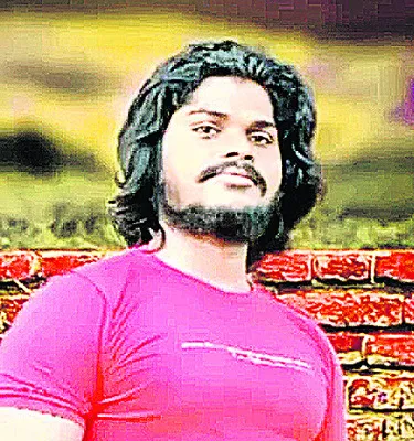 వేటకు వెళ్లిన మత్స్యకారుడు గల్లంతు 