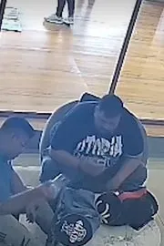 Haryana Faridabad 170kgs Man Collapsed During Gym Video Viral4