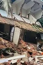 Building Collapses At Kottayam Govt Hospital1
