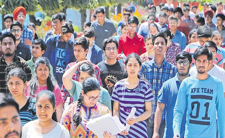 ఇంటర్‌ ప్రవేశాల గడువు పొడిగింపు
