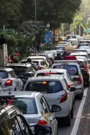 Delhi Government U Turn On Vehicles Policy1