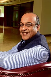 FIR Against HDFC Bank CEO by Lilavati Hospital Trust Whats Going On4