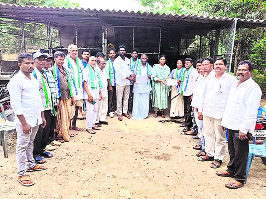 గిరిజ
