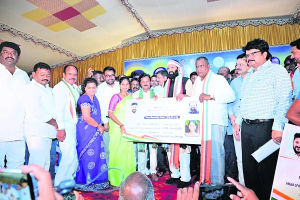 కాల్వల అభివృద్ధికి నిధులిస్తాం..