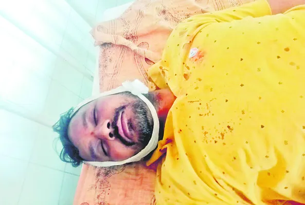డబ్బులకు పీడించకు అన్నందుకు..