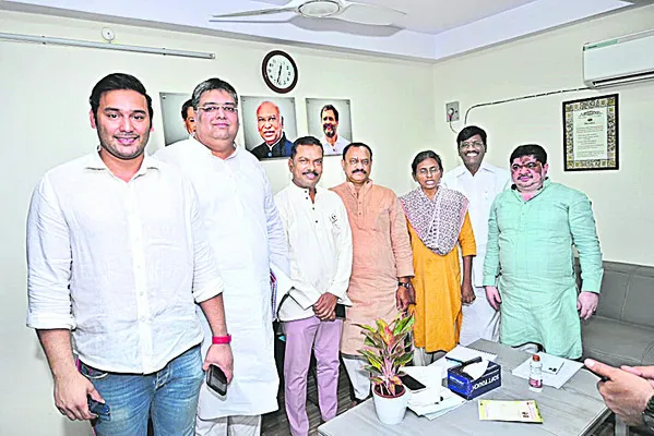 పార్టీ పటిష్టతపై దృష్టి పెట్టాలి