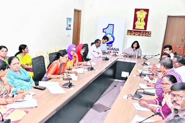 వనమహోత్సవం లక్ష్యం చేరాలి