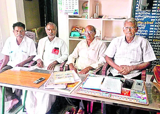 నల్లబర్లీ కొనుగోలులో జాప్యం తగదు