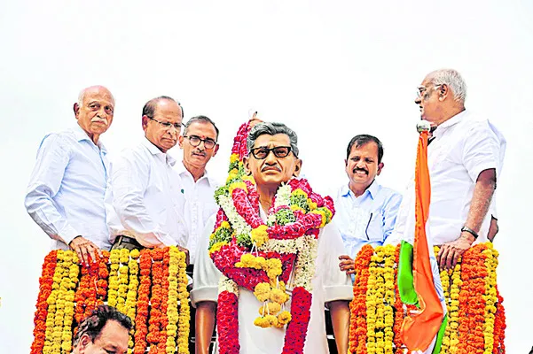 నిజమైన హీరోలు
