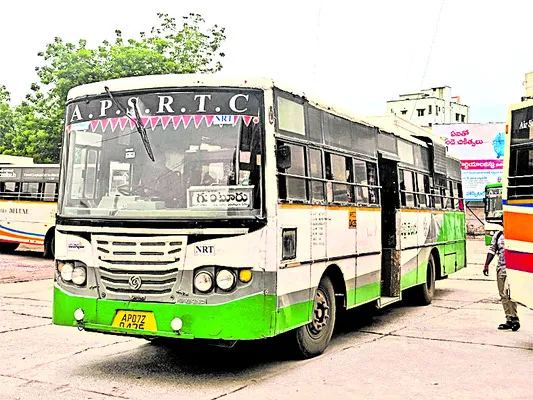 ‘పల్లె వెలుగులు’ లేవు