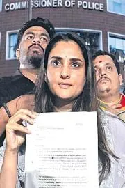 Parenting Tips: Darshan Fans Trigger Actor MP Ramya2