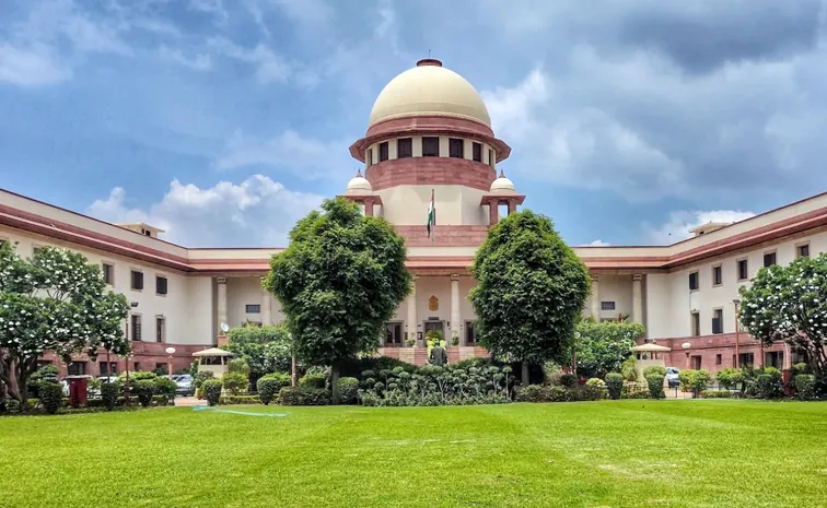 Telangana Mlas Defection Case: Supreme Court Final Verdict On July 31