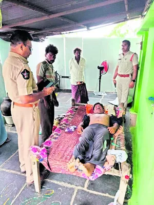 అనుమానాస్పద స్థితిలో వ్యక్తి మృతి