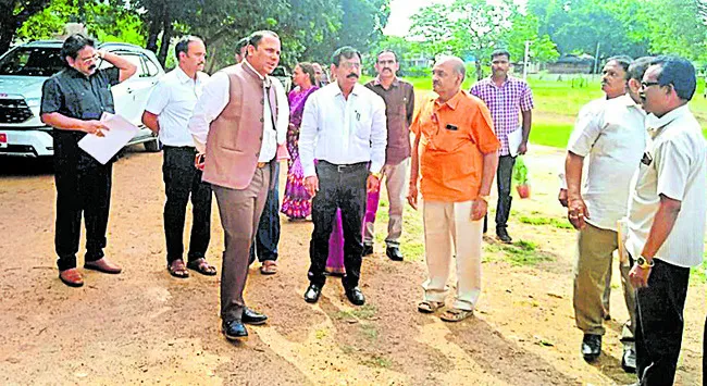 ఇంటర్ తరగతులపై క్షేత్రస్థాయి పరిశీలన