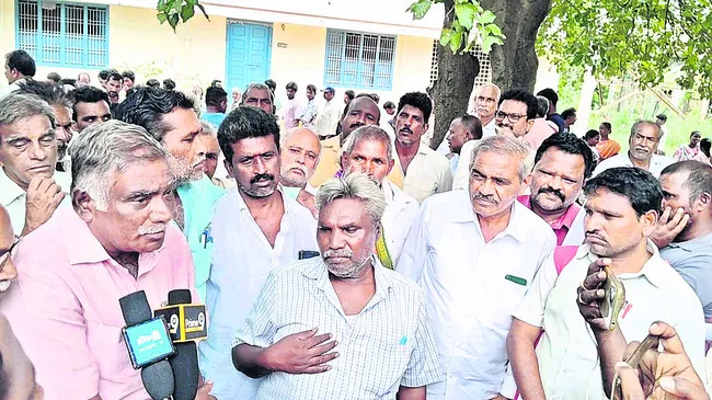 అంగీకరించింది కొందరే.. అందరూ కాదు
